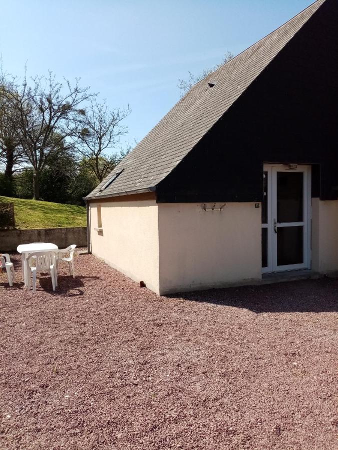Gîte Marguerite Les Moitiers-en-Bauptois Exterior foto